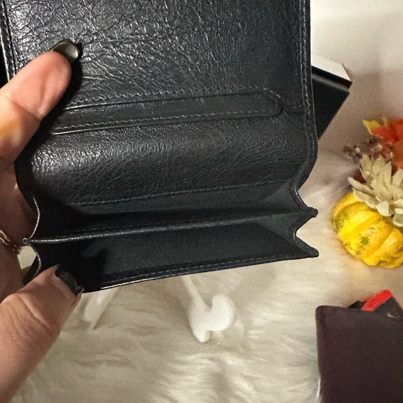 Authentic Balenciaga Card Case Wallet - Picture 4 of 6